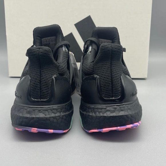 Adidas Ultraboost 1.0 Valentines Day 2023 Black Unisex - Picture 6 of 14